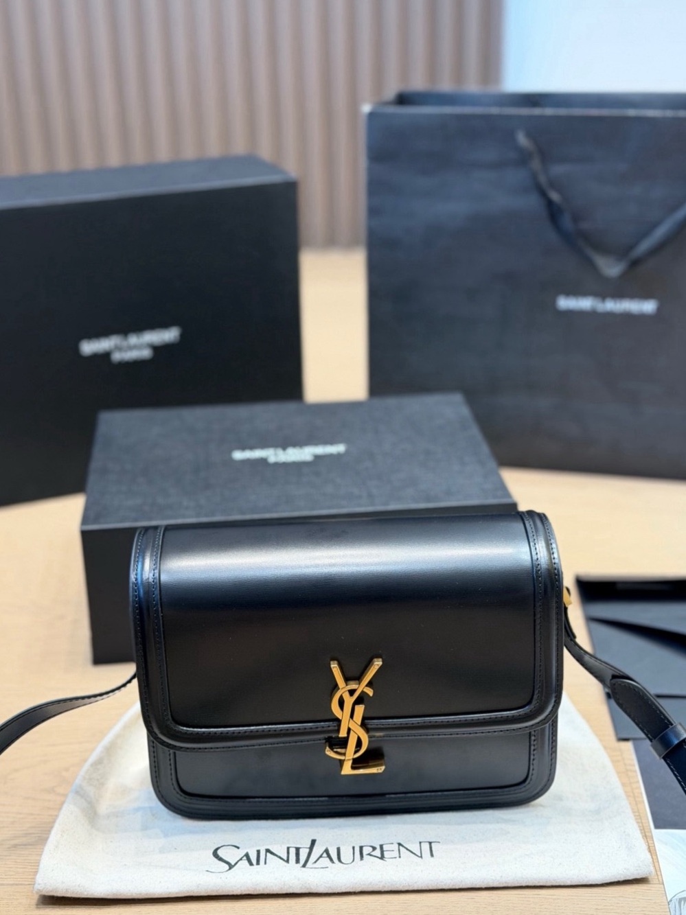 Yves Saint Laurent Bag - Picture 3 of 8